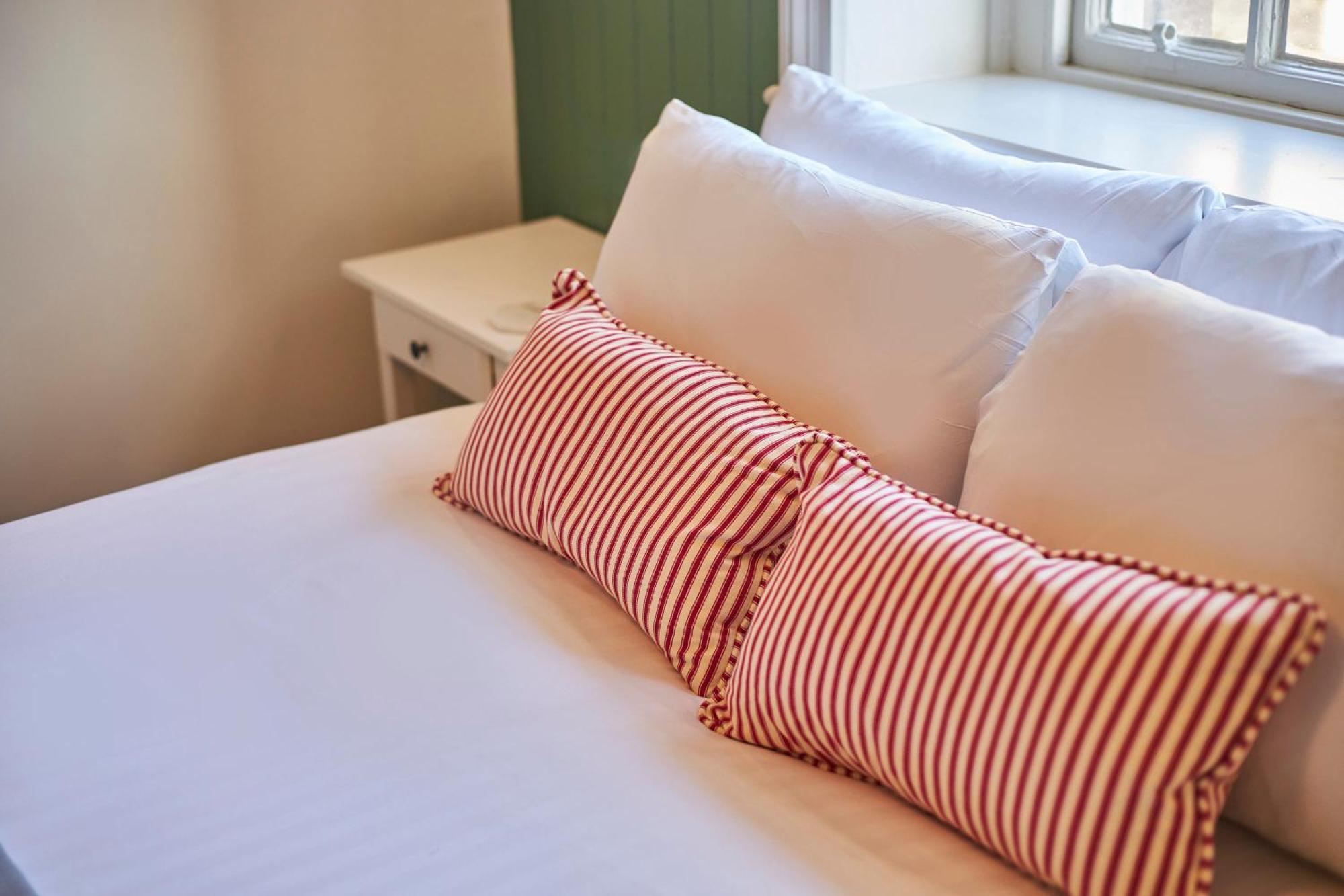 Arlington House Hotel - Self Check-In Suites Wooler Extérieur photo